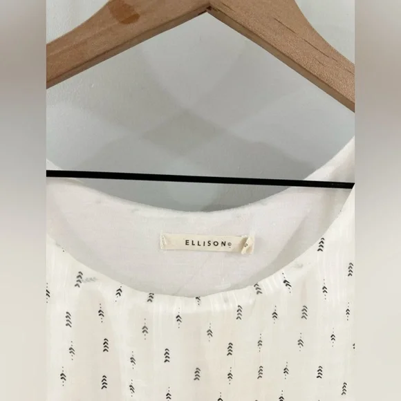 Ellison Layered Blouse White Size Small - Picture 5 of 6